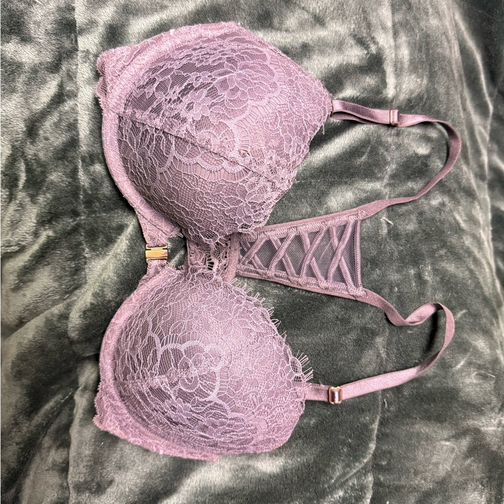 Victoria's Secret Lace Bra in Lavender